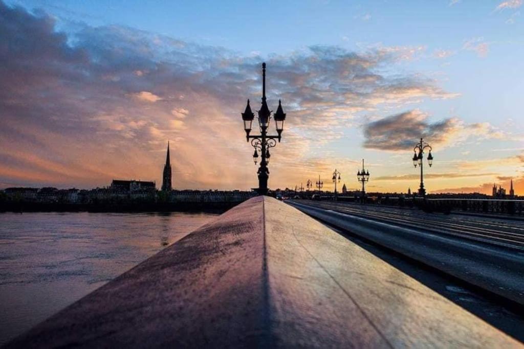 Studio Confortable Aux Portes De Bordeaux Et Medoc Ludon-Médoc Екстериор снимка